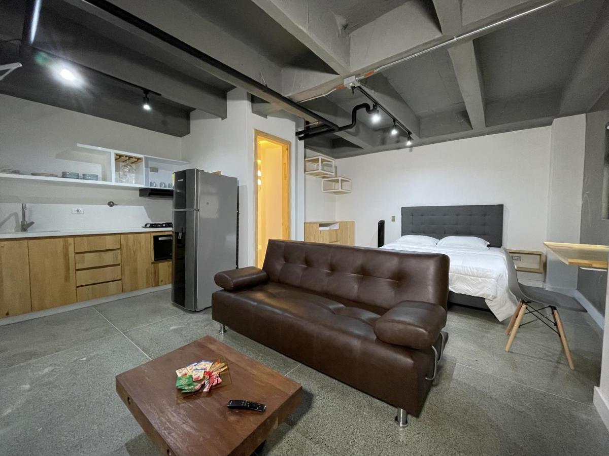 Edificio Helena Apartment เมเดยิน ภายนอก รูปภาพ