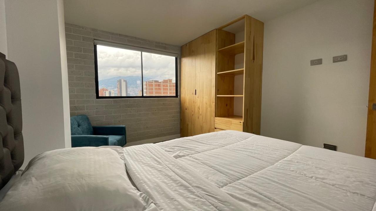 Edificio Helena Apartment เมเดยิน ภายนอก รูปภาพ